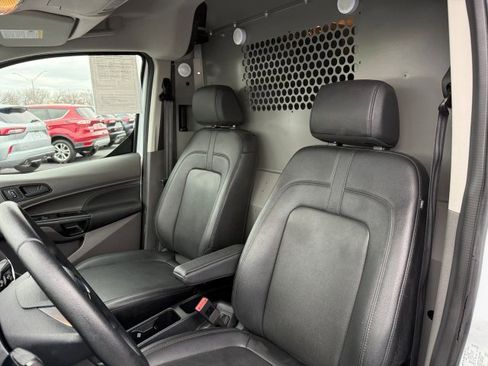 Used 2020 Ford Transit Connect XL image 17