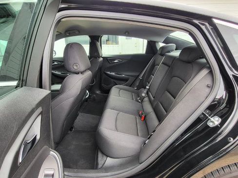 Used 2025 Chevrolet Malibu LT image 22