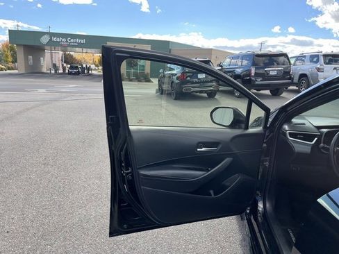 Used 2019 Toyota Corolla SE image 30