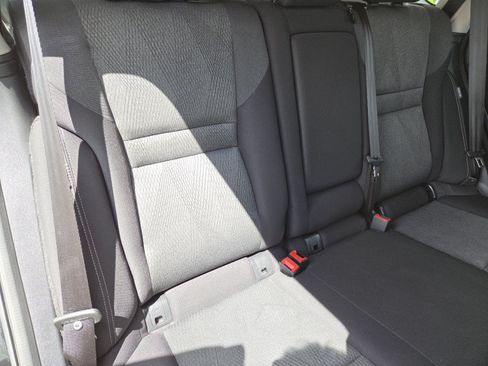 Used 2025 Nissan Rogue SV FWD image 19