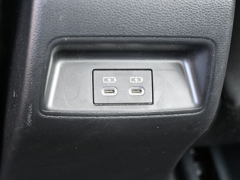 Used 2025 Toyota Corolla LE FWD image 12