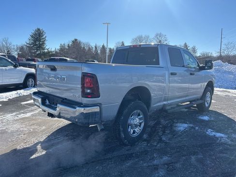 New 2026 RAM 2500 Tradesman AWD/4WD image 6