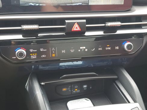 New 2026 Kia Sportage SX Prestige AWD/4WD image 30