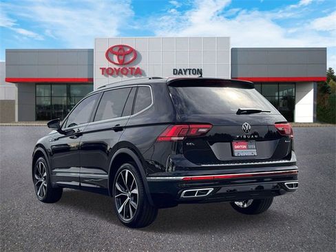 Used 2024 Volkswagen Tiguan SEL R-Line image 4