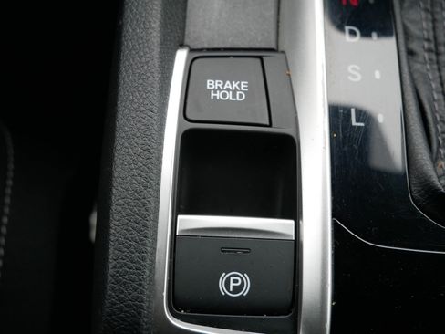 Certified 2021 Honda Civic EX image 32