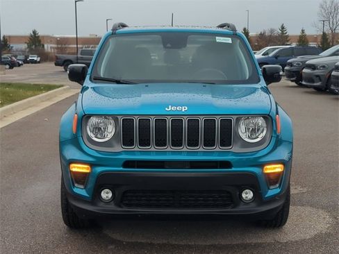 Used 2022 Jeep Renegade Limited w/ Sun, Sound & Wheels Group image 8