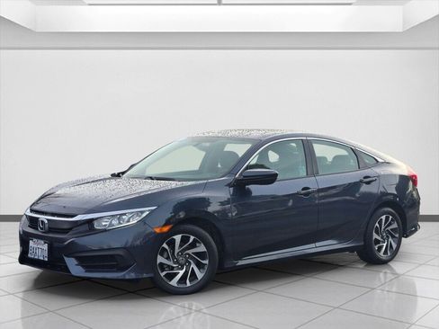 Certified 2017 Honda Civic EX image 9