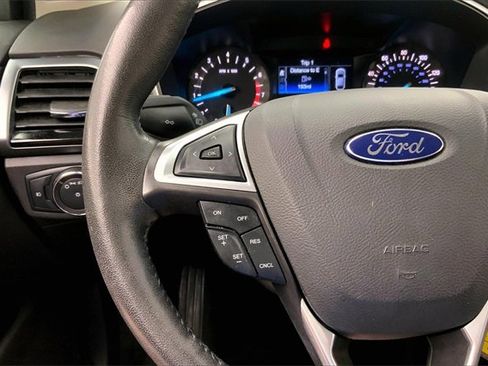 Used 2015 Ford Fusion SE w/ Equipment Group 201A image 22