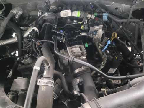 Used 2020 Ford F150 XLT image 30