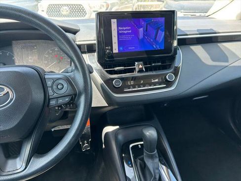 Certified 2025 Toyota Corolla LE FWD image 17