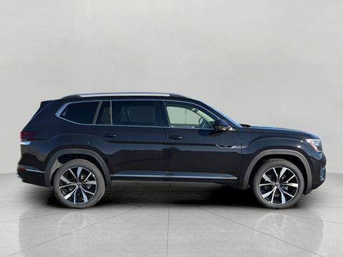 New 2026 Volkswagen Atlas SEL Premium R-Line AWD/4WD image 8