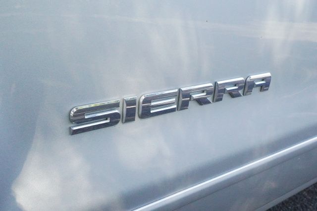 Used 2017 GMC Sierra 1500 SLE w/ SLE Value Package RWD image 42