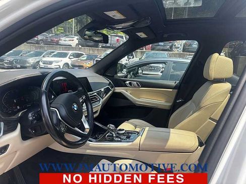Used 2021 BMW X5 xDrive40i w/ Executive Package AWD/4WD image 2