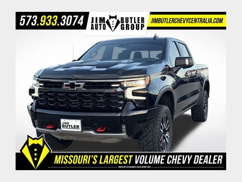 Used 2025 Chevrolet Silverado 1500 ZR2 w/ Technology Package image 1