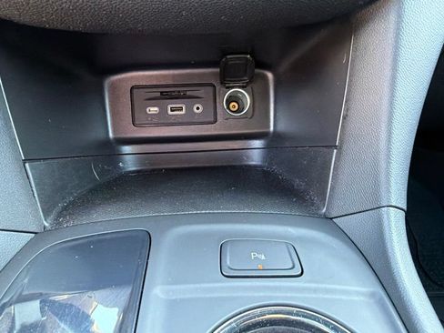 Used 2024 Chevrolet Equinox RS FWD image 28