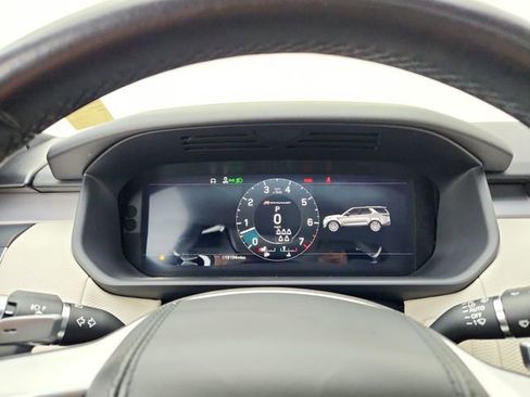 Certified 2022 Land Rover Discovery HSE R-Dynamic image 24