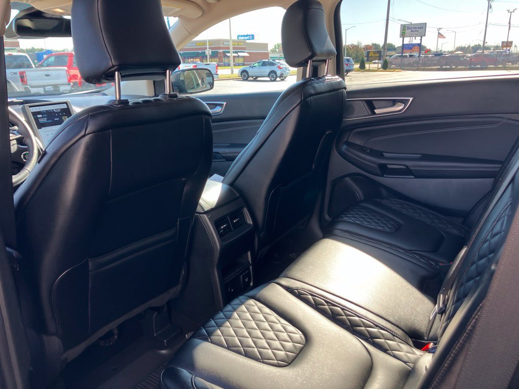 Used 2024 Ford Edge Titanium AWD/4WD image 31