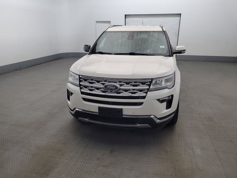 Used 2018 Ford Explorer Limited w/ Ford Safe & Smart Package AWD/4WD image 15