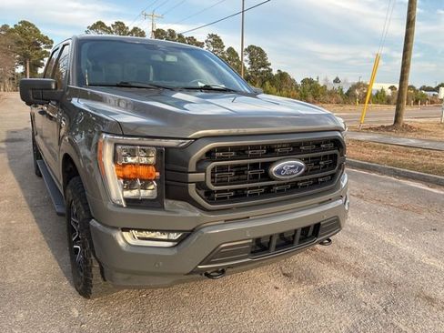 Used 2021 Ford F150 XLT w/ Equipment Group 302A High image 8
