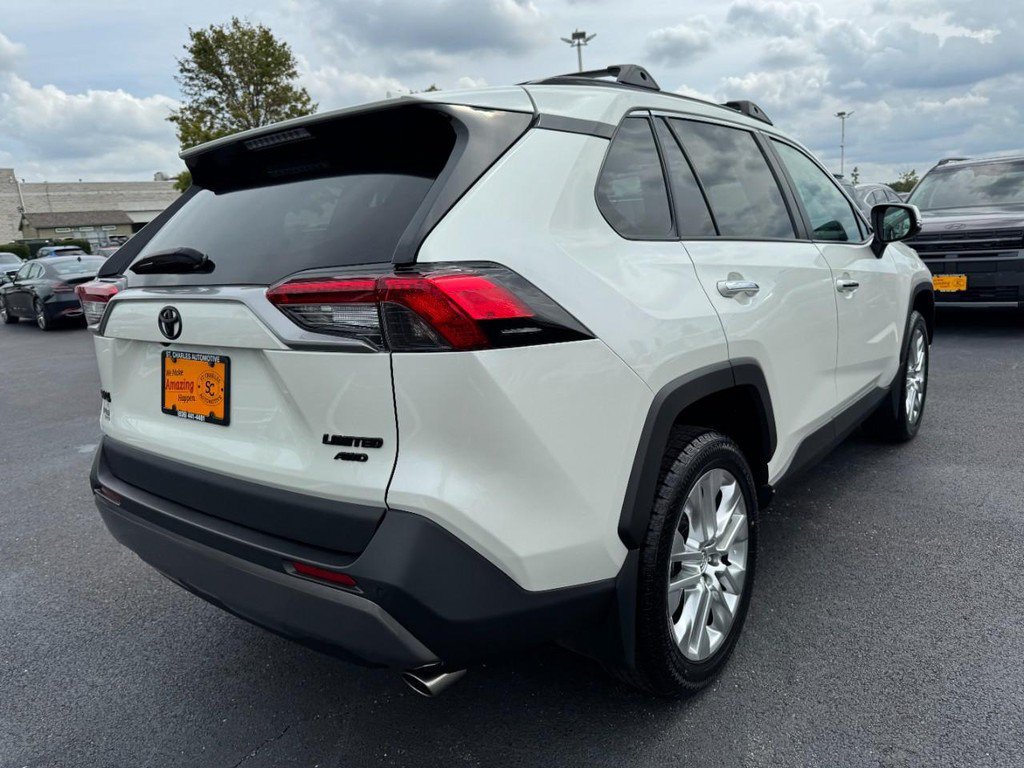 Used 2019 Toyota RAV4 Limited w/ Cold Weather Package AWD/4WD image 3