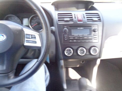 Used 2015 Subaru Forester 2.5i Premium image 15