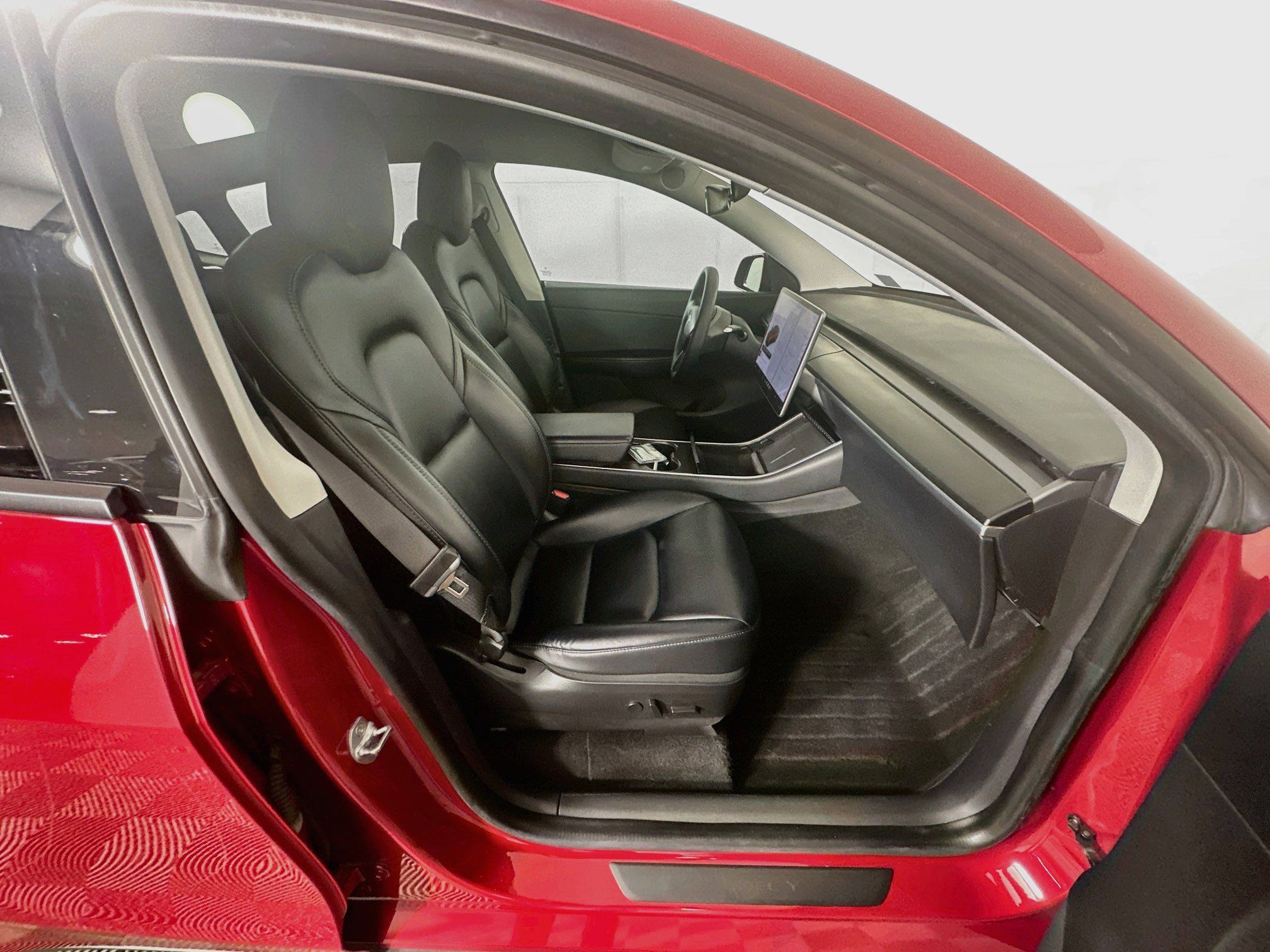 Used 2020 Tesla Model Y Long Range AWD/4WD image 29