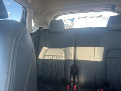 Used 2024 Honda HR-V EX-L image 24