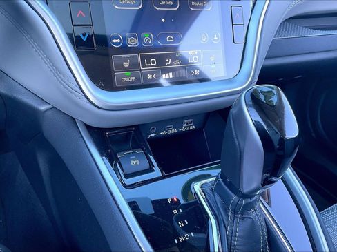 Certified 2025 Subaru Outback Premium w/ Popular Package #1A image 25