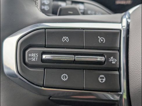 New 2026 GMC Yukon XL Denali w/ Denali Reserve Package image 17