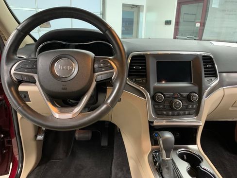 Used 2018 Jeep Grand Cherokee Limited RWD image 14