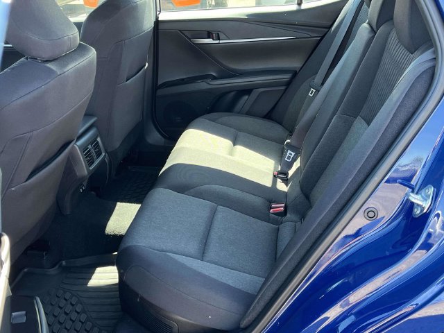 Used 2025 Toyota Camry LE w/ Convenience Package FWD image 15