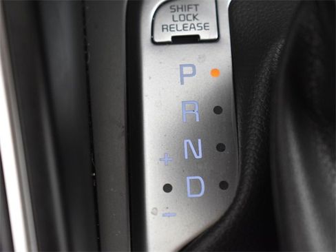 Certified 2025 Kia Sorento S image 23