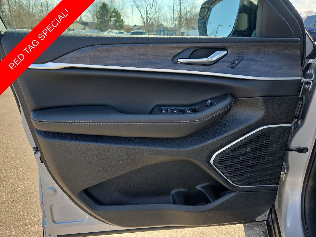 New 2026 Jeep Grand Cherokee Limited AWD/4WD image 26