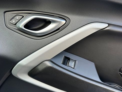 Used 2022 Chevrolet Camaro SS image 20