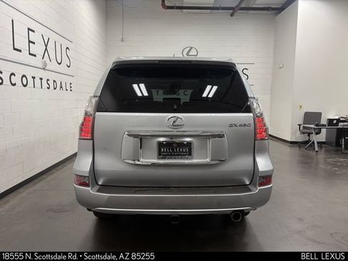 Used 2017 Lexus GX 460 Premium w/ Premium Package AWD/4WD image 5