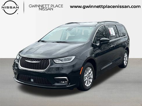 Used 2022 Chrysler Pacifica Touring-L image 1