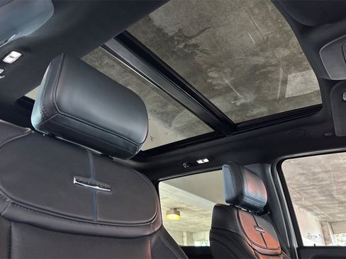 Used 2025 Ford F150 Platinum w/ Equipment Group 702A High image 19