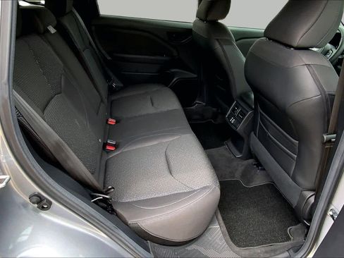 Used 2026 Subaru Forester Premium AWD/4WD image 19