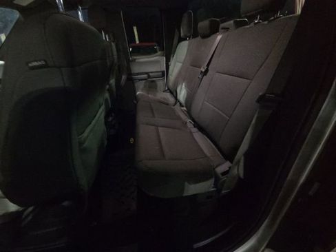 Used 2016 Ford F150 XLT image 29