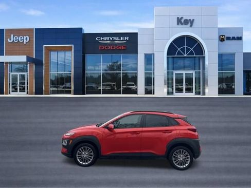 Used 2019 Hyundai Kona SEL image 2