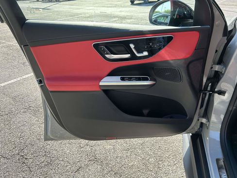 New 2027 Mercedes-Benz GLC 300 4MATIC image 17