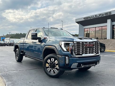 New 2026 GMC Sierra 2500 Denali w/ Denali Reserve Package image 1