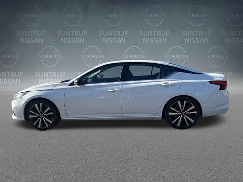 Used 2022 Nissan Altima 2.5 SR image 32