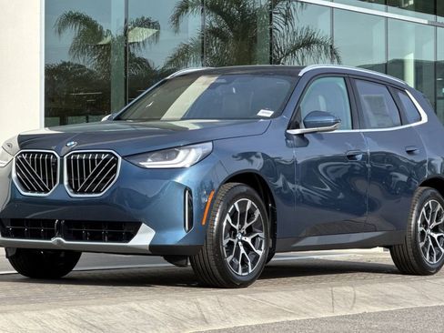 New 2026 BMW X3 xDrive30 w/ Premium Package image 7