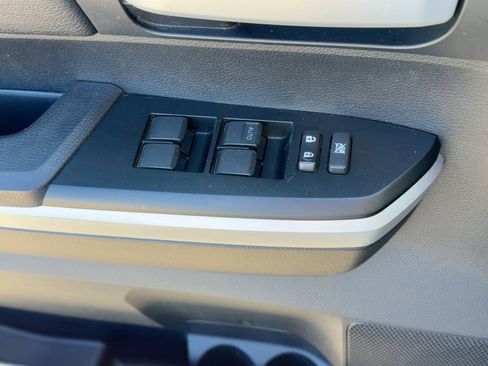 Used 2015 Toyota Tundra SR5 w/ SR5 Upgrade Package image 28