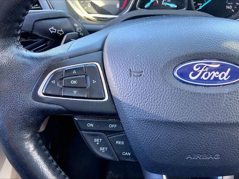 Used 2017 Ford Escape Titanium AWD/4WD image 24