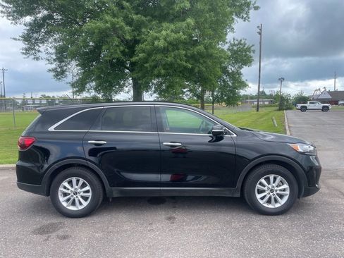 Used 2020 Kia Sorento L FWD image 13