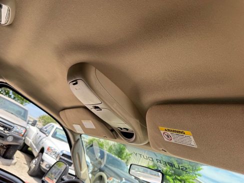 Used 2004 Ford F350 XL image 40