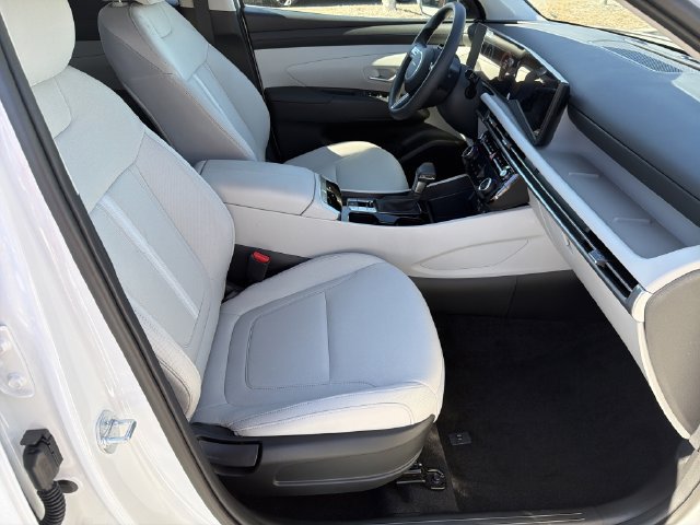 New 2026 Hyundai Tucson SEL FWD image 14