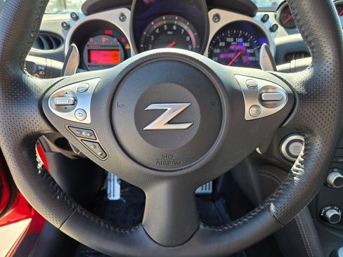 Certified 2020 Nissan 370Z Touring Sport image 21